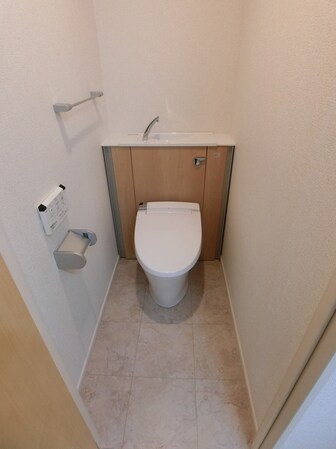 シュトラーレ 八日町の物件内観写真